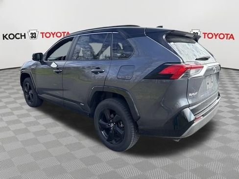 Used 2019 Toyota RAV4 XSE w/ Carpet Mat Package image 6