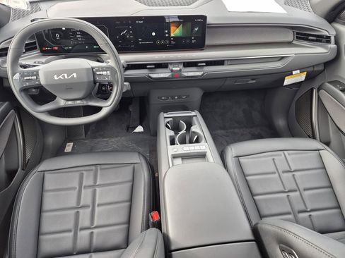 New 2026 Kia EV9 Land w/ Nightfall Edition Package image 13