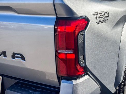Certified 2024 Toyota Tacoma TRD Sport AWD/4WD image 8