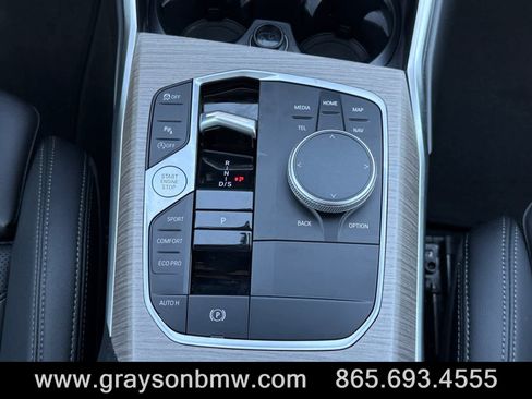 Used 2025 BMW 330i xDrive Sedan AWD/4WD image 23