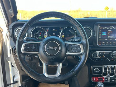 Used 2021 Jeep Wrangler Unlimited Rubicon 4xe w/ Cold Weather Group image 31