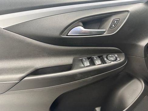Used 2025 Buick Envista Preferred w/ Convenience I Package FWD image 9