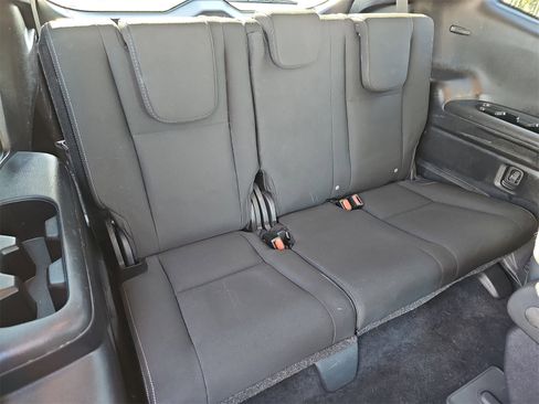 Certified 2023 Subaru Ascent Premium w/ Convenience Package image 12