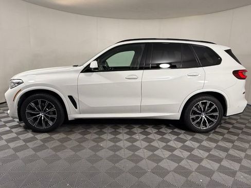 Used 2023 BMW X5 xDrive40i w/ M Sport Package AWD/4WD image 3