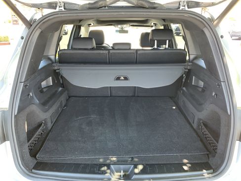 Used 2023 Mercedes-Benz GLB 250 4MATIC image 34