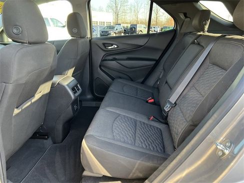 Used 2019 Chevrolet Equinox LT image 4