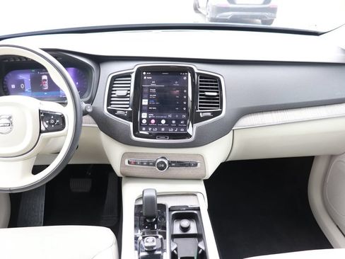 Used 2023 Volvo XC90 B6 Plus w/ Protection Package Premier AWD/4WD image 15