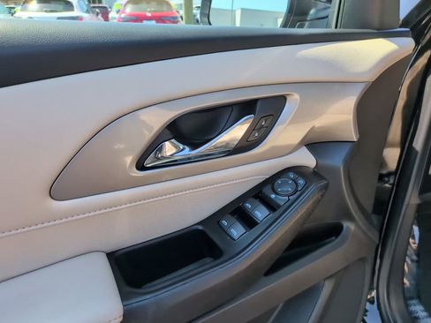 Used 2023 Chevrolet Traverse LS w/ Safety Package AWD/4WD image 18