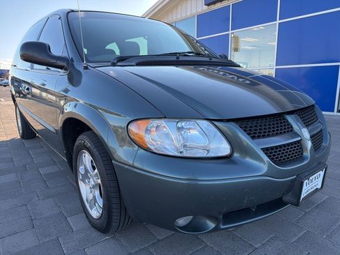 Used 2003 Dodge Grand Caravan Sport FWD image 2
