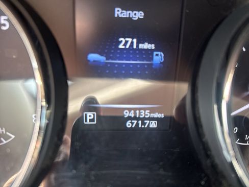 Used 2016 Nissan Rogue SV image 11