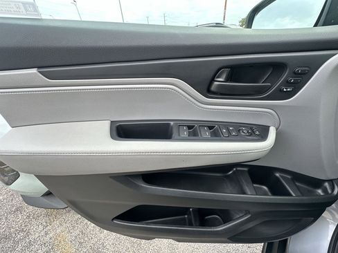 Used 2023 Honda Odyssey EX-L image 30