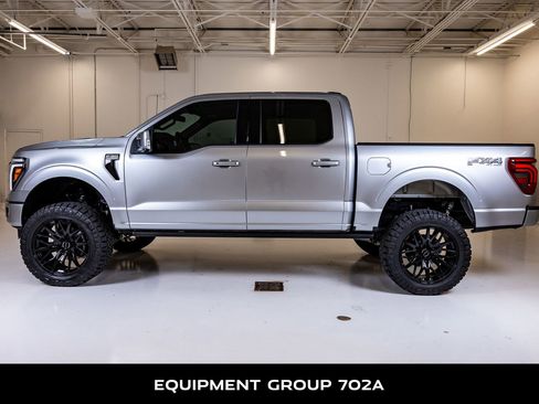 Used 2025 Ford F150 Platinum w/ Equipment Group 702A High AWD/4WD image 6