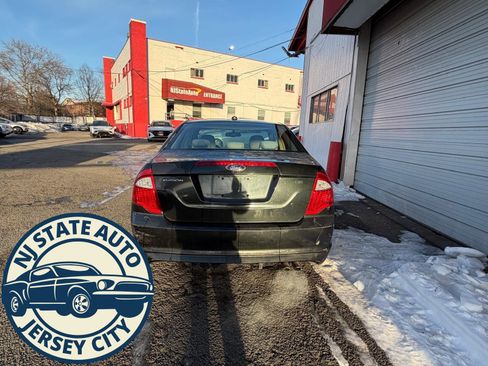 Used 2010 Ford Fusion SE image 8