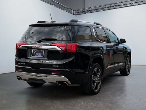 Used 2018 GMC Acadia Denali w/ Technology Package AWD/4WD image 5