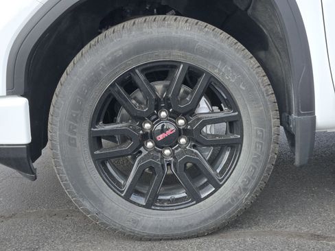 New 2025 GMC Sierra 1500 Pro w/ Graphite Edition image 9