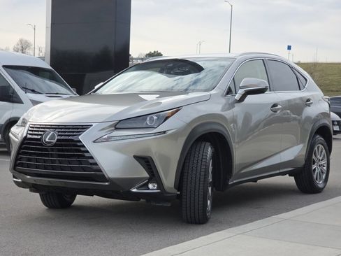 Used 2019 Lexus NX 300 FWD image 19