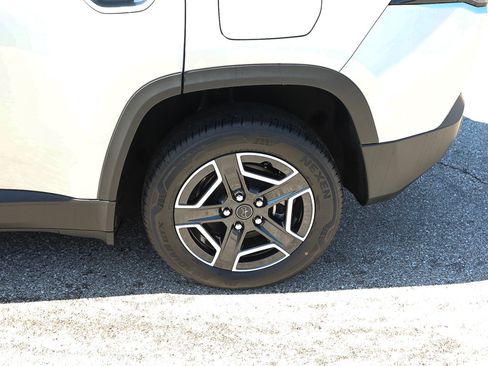 New 2026 Jeep Cherokee Limited AWD/4WD image 4