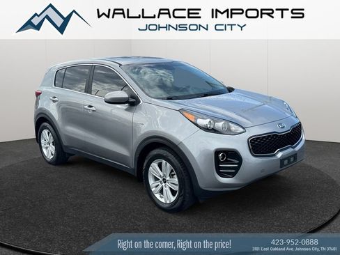 Used 2019 Kia Sportage LX AWD/4WD image 7
