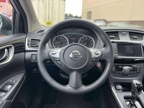 Used 2019 Nissan Sentra SV w/ Special Edition Package FWD image 15