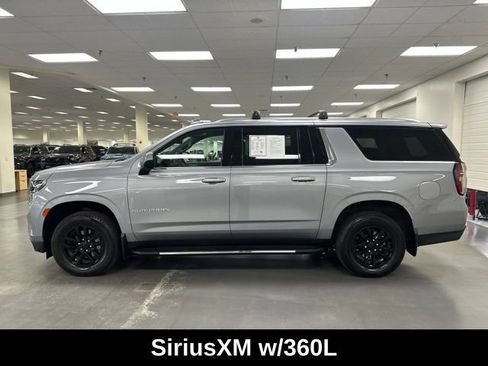 Used 2024 Chevrolet Suburban LS w/ Driver Alert Package AWD/4WD image 4