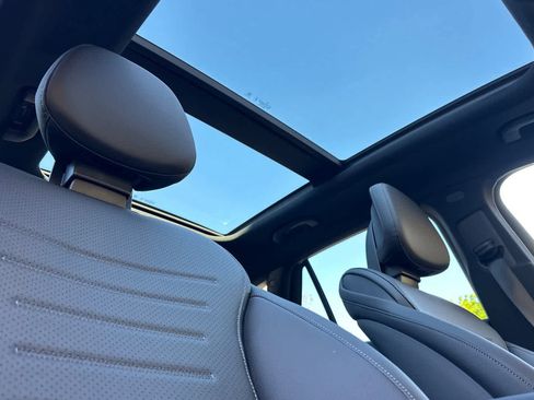 New 2026 Mercedes-Benz GLC 300 4MATIC image 16