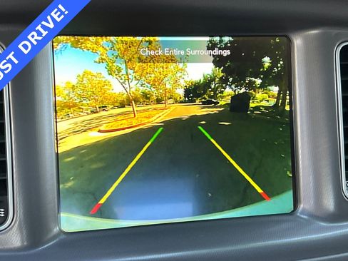 Used 2023 Dodge Charger SXT image 17