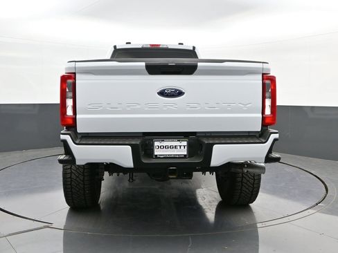 Used 2025 Ford F250 XL w/ XL Off-Road Package image 8