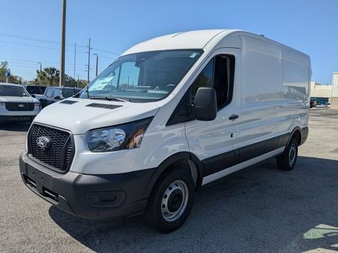 New 2026 Ford Transit 250 148 Medium Roof w/ Load Area Protection Package RWD image 9
