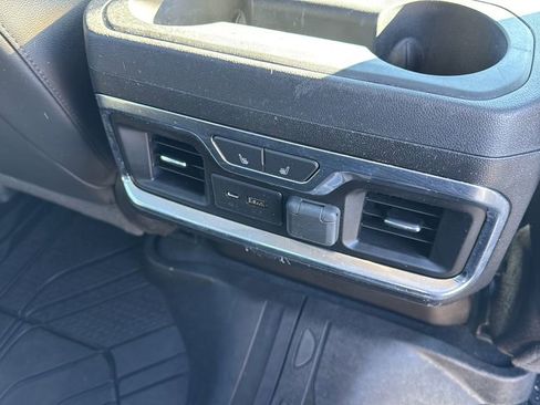 Used 2019 Chevrolet Silverado 1500 LTZ w/ LTZ Premium Package image 15