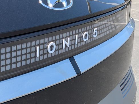 Certified 2024 Hyundai Ioniq 5 Limited RWD image 10