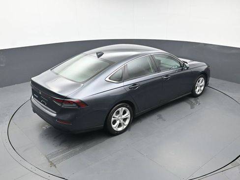 Certified 2023 Honda Accord LX image 39