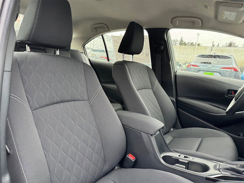 Certified 2024 Toyota Corolla LE image 11