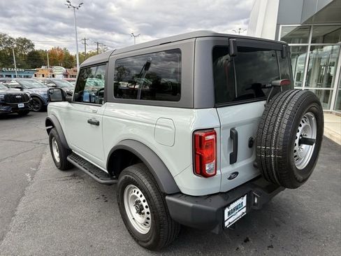 Used 2023 Ford Bronco 2-Door image 4