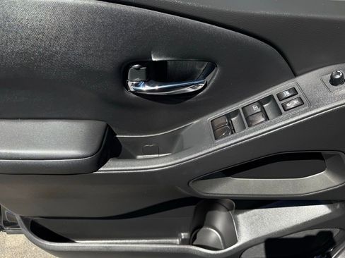 Certified 2023 Nissan Frontier SV w/ SV Convenience Package image 21