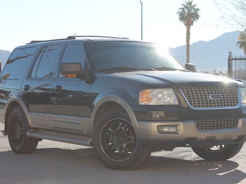 Used 2004 Ford Expedition Eddie Bauer image 1