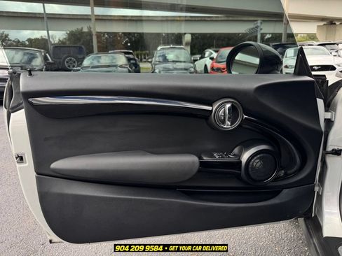 Used 2019 MINI Cooper S FWD image 18