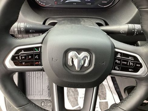 New 2024 RAM ProMaster 3500 w/ Delivery Van Package image 13