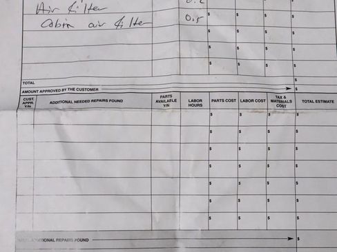 Used 2023 Buick Encore GX Essence w/ Experience Buick Package image 4