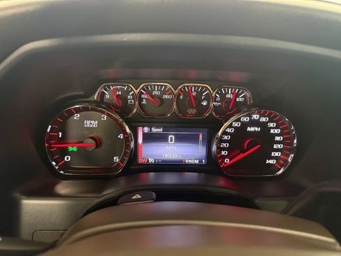 Used 2016 GMC Sierra 2500 SLT w/ Duramax Plus Package AWD/4WD image 27