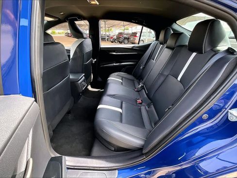 Used 2025 Toyota Camry SE FWD image 19