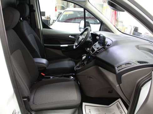 Used 2019 Ford Transit Connect XLT FWD image 21