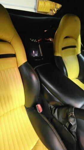 Used 1998 Chevrolet Corvette Convertible w/ Memory Pkg RWD image 41