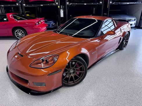 Used 2008 Chevrolet Corvette Z06 w/ Preferred Equipment Group RWD image 2