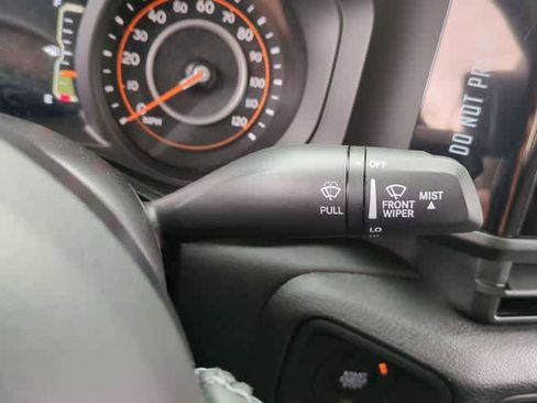 New 2025 Jeep Gladiator Sport image 25