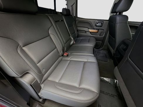 Used 2018 Chevrolet Silverado 1500 LTZ RWD image 14
