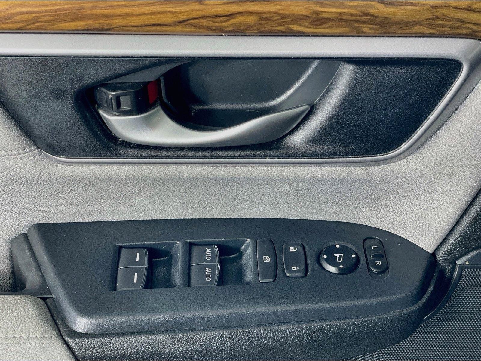 Certified 2017 Honda CR-V EX image 22
