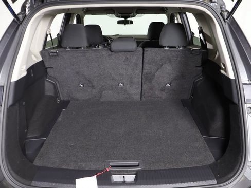 Used 2023 Nissan Rogue S AWD/4WD image 16