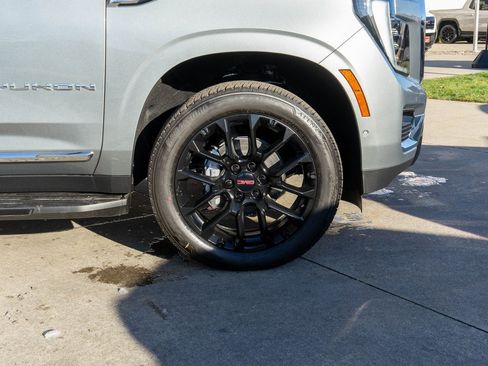 New 2026 GMC Yukon XL Elevation w/ Elevation Premium Package image 37