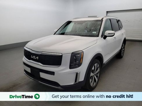 Used 2022 Kia Telluride S AWD/4WD image 1