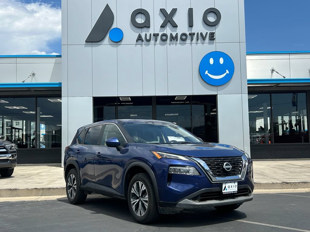 Used 2023 Nissan Rogue SV AWD/4WD image 1